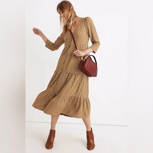 Madewell V-Neck Tiered Button-Front Midi Dress in Daisies Forever size 0